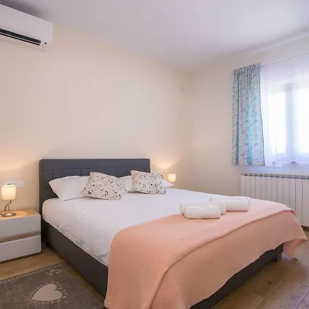 Wonderful Holiday In With Private Pool Holiday home *