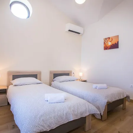 Wonderful Holiday In With Private Pool Holiday home *